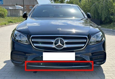 Накладки на бампер передній ( Хром ) на Mercedes-Benz E-Class W213 2016-2020 року 2138857000 фото
