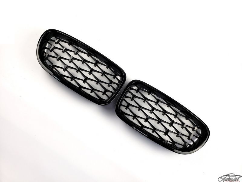 Ніздрі Diamond All Black на BMW 5 Series F10 / F11 2010-2017 року MW-F10155 фото