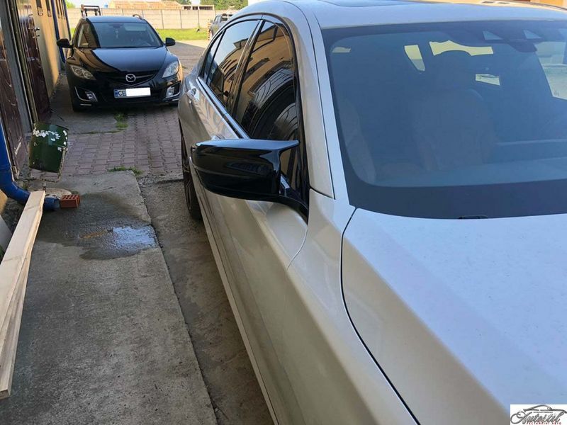 Накладки на дзеркала Чорний глянець ( M-Look ) на BMW 5 Series G30 / G31 2017-2020 року MG30-171 фото