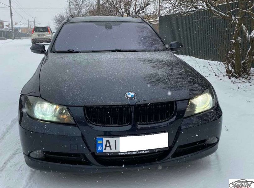 Ніздрі Чорний глянець ( Подвійні M-Look ) на BMW 3 Series E90 / E91 2005-2008 року MW-E90051 фото