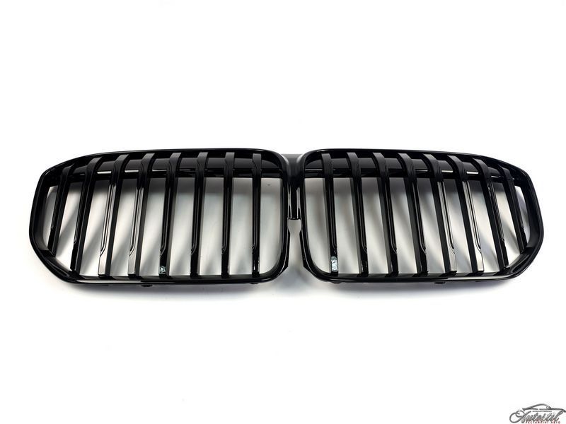 Ніздрі Чорний глянець ( 1 BAR ) на BMW 7 Series G11 / G12 2019-2023 року MW-G12211 фото