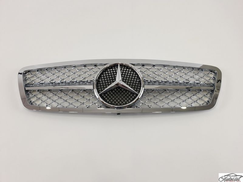 Решітка радіатора Mercedes C-Class W203 2000-2007 рік AMG-стиль ( Хром) MB-W203023 фото