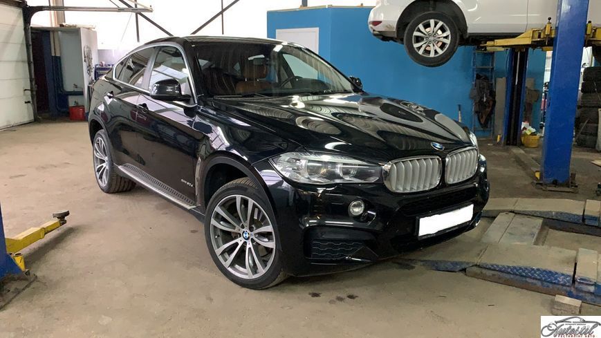 Бічні підножки на BMW X6 F16 2014-2018 рік F16-11 фото