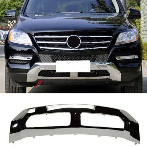Накладки на бампер передній Normal ( Хром ) на Mercedes-Benz ML-Class W166 2011-2015 року A1668858025 фото