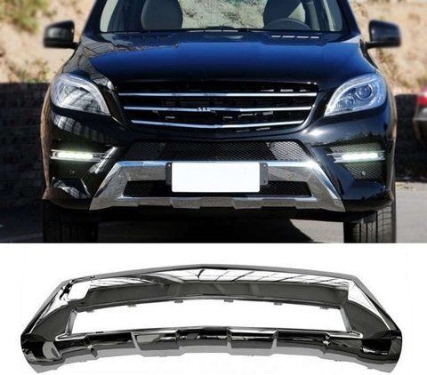 Накладки на бампер передній AMG ( Хром ) на Mercedes-Benz ML-Class W166 2011-2015 року A1668858625 фото
