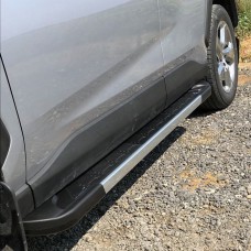 Toyota Rav 4 2019+ Бокові пороги RedLine V1 (2 шт., алюміній)