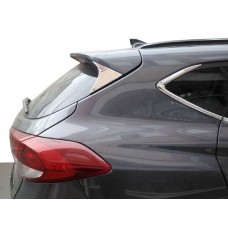 Hyundai Tucson 2016↗ Накладка трикутник на кришку багажника