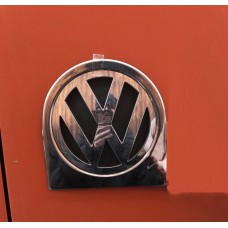 Volkswagen Caddy Обведення заднього логотипу (нерж)