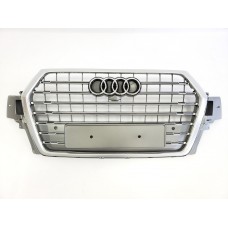 Решітка радіатора Audi Q7 2015-2020 рік Сіра (в стилі S-Line)