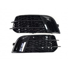 Решетки переднего бампера на Audi A1 2010-2014 год Черные глянец ( в стиле Audi RS1 )